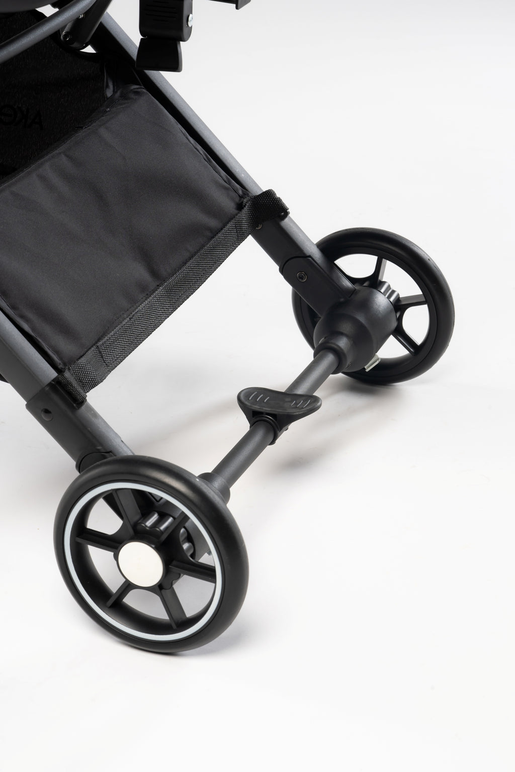 [ONLINE EXCLUSIVE] Akeeva X Evenflo Lightweight Travel Stroller (Pollux)