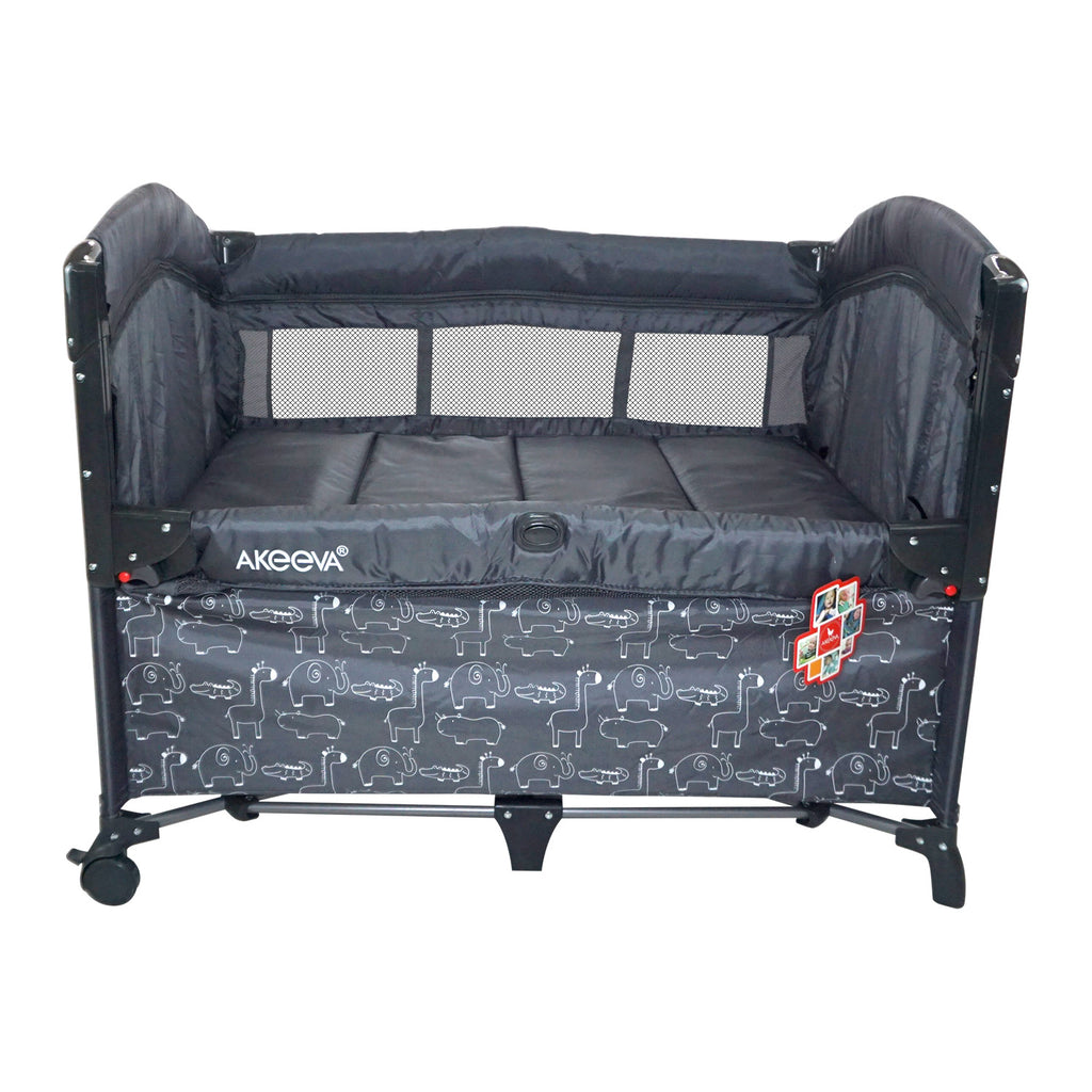Akeeva Luxury CO-SLEEPER Playpen w/changer and snoozer (B.SIDE ME)