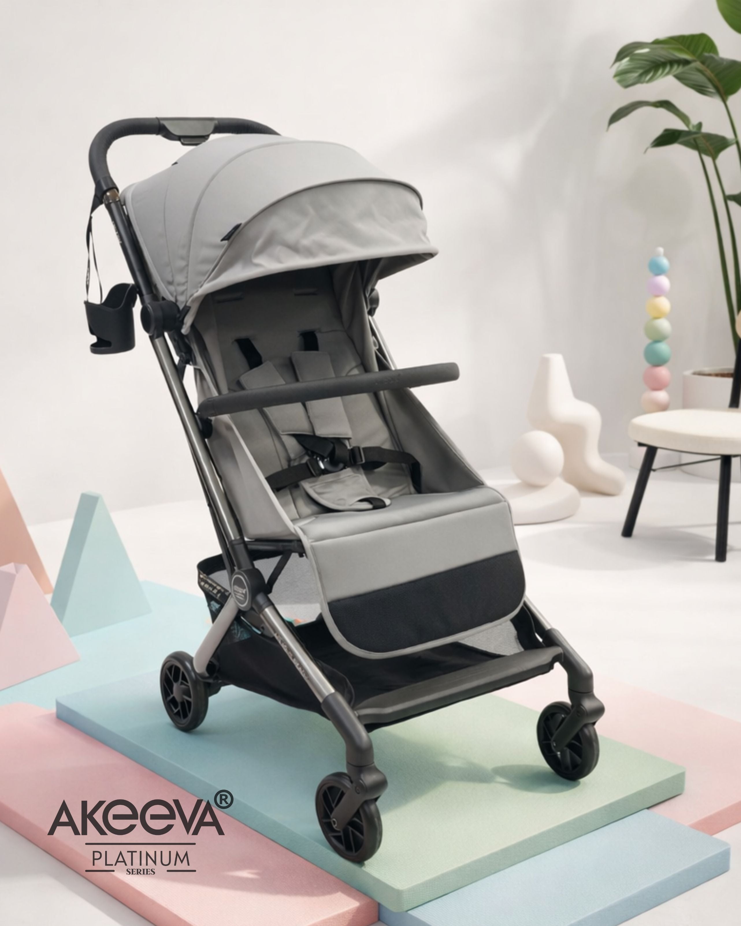 Akeeva Platinum Luxury Cabin-sized Stroller (Razer)