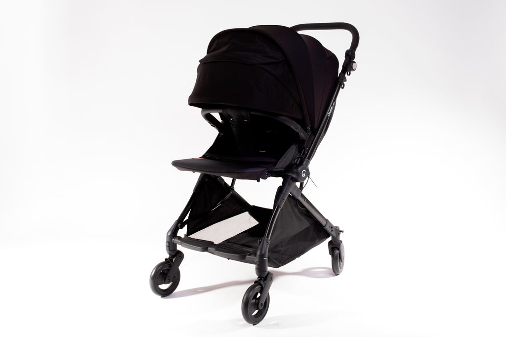 Akeeva Luxury Lighweight REVERSIBLE Handle 4X4 Travel Stroller (Cruiser 4x4)
