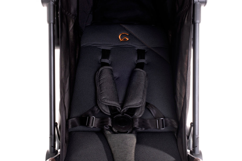 Akeeva Self-Fold Travel Stroller (I-fold)